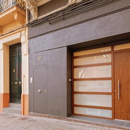 Loft En Badalona Centroアパートメント エクステリア 写真